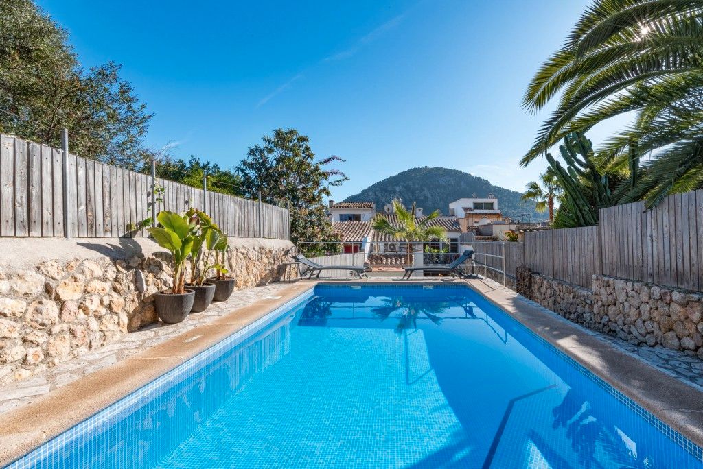 Piscina de Finca rústica en venda en Pollença amb Aire condicionat, Jardí privat i Terrassa