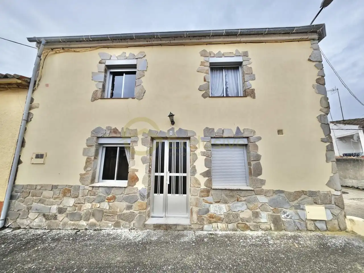 Houses for sale in Orcejon, Villanueva de las Peras