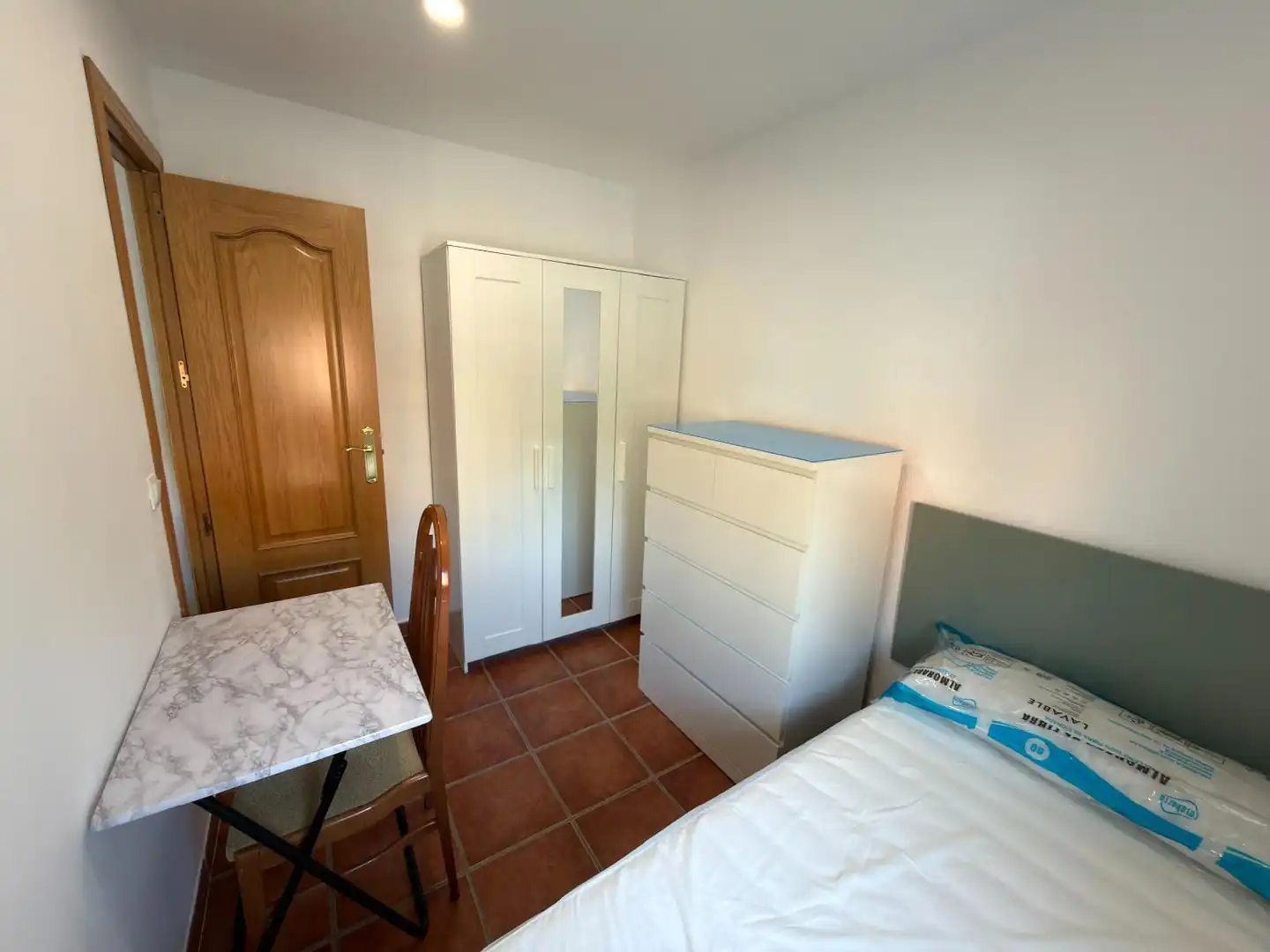 Schlafzimmer von Wohnung zur Miete in Madrid mit Klimaanlage, Heizung und Terrasse