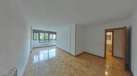 Foto 4 de Piso en venta en Calle de Javier de Miguel, 23, Palomeras Bajas,  Madrid Capital