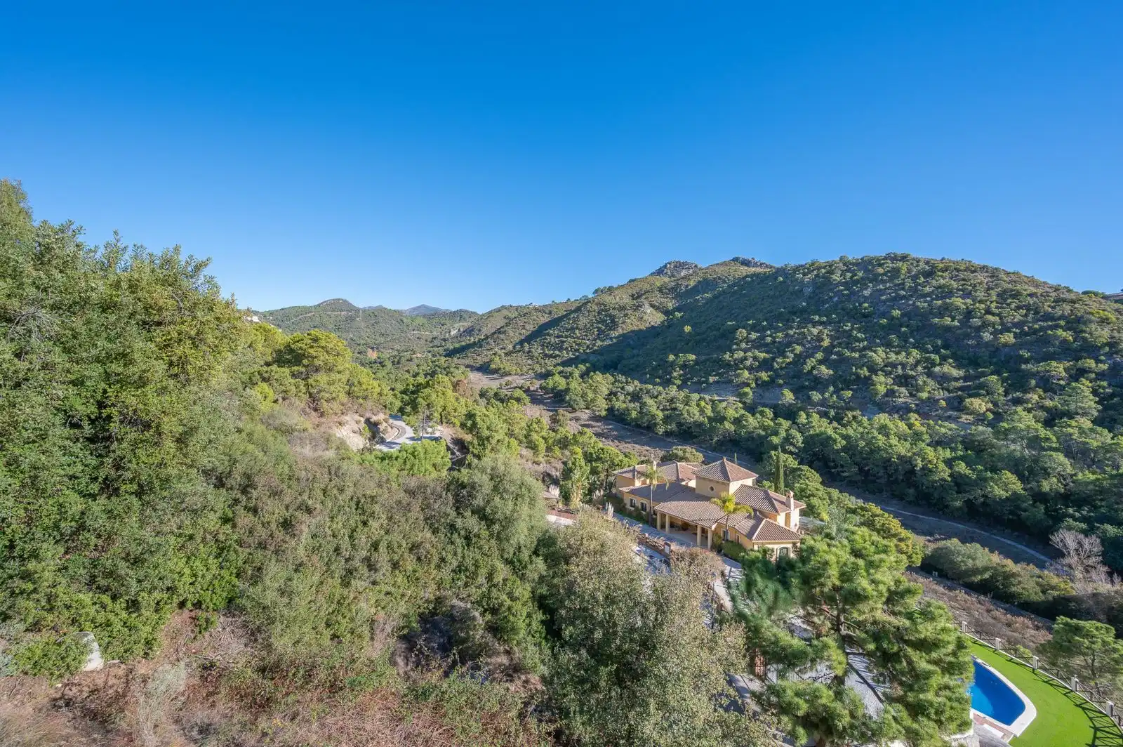 Exterior view of Houses for sale in Málaga  with Air Conditioner, Terrace and Swimming Pool