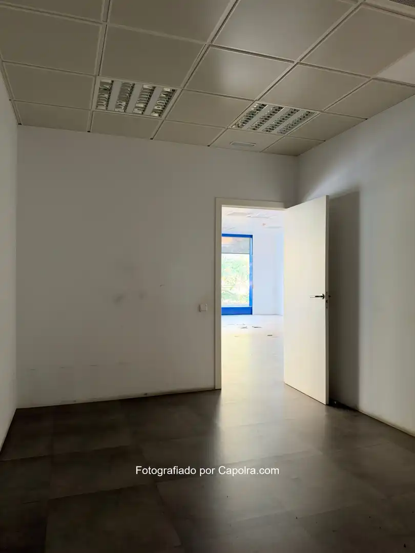 Büro zum Verkauf in Montigalà - Sant Crist