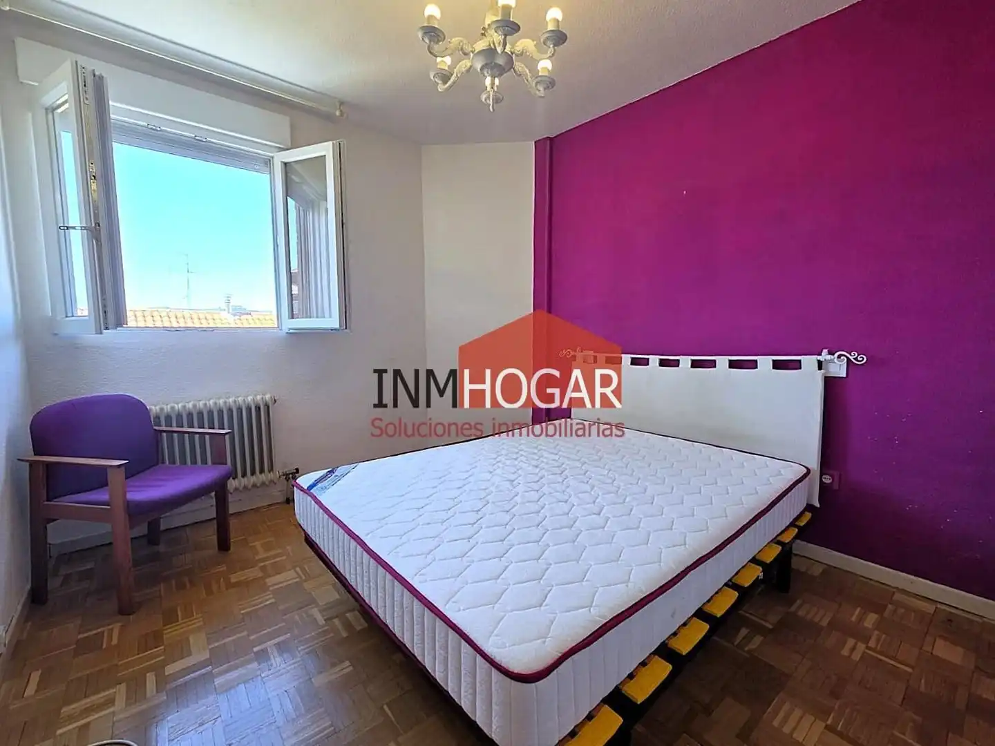 Habitación de Piso en venta en Ávila con Calefacción, Parquet y Balcón