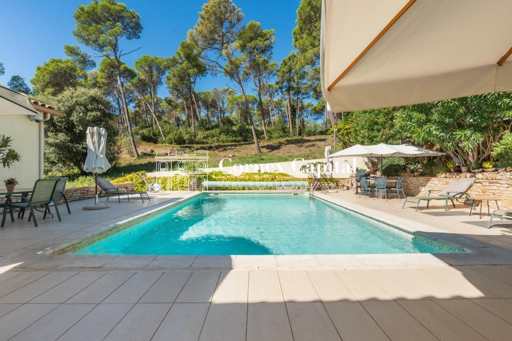 Garden of House or chalet for sale in L'Estartit  with Air Conditioner, Heating and Private garden