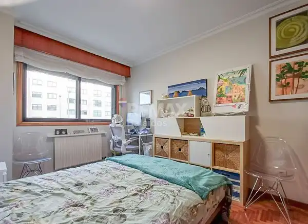Schlafzimmer von Wohnung zum Verkauf in Vigo  mit Heizung, Parkett und Terrasse