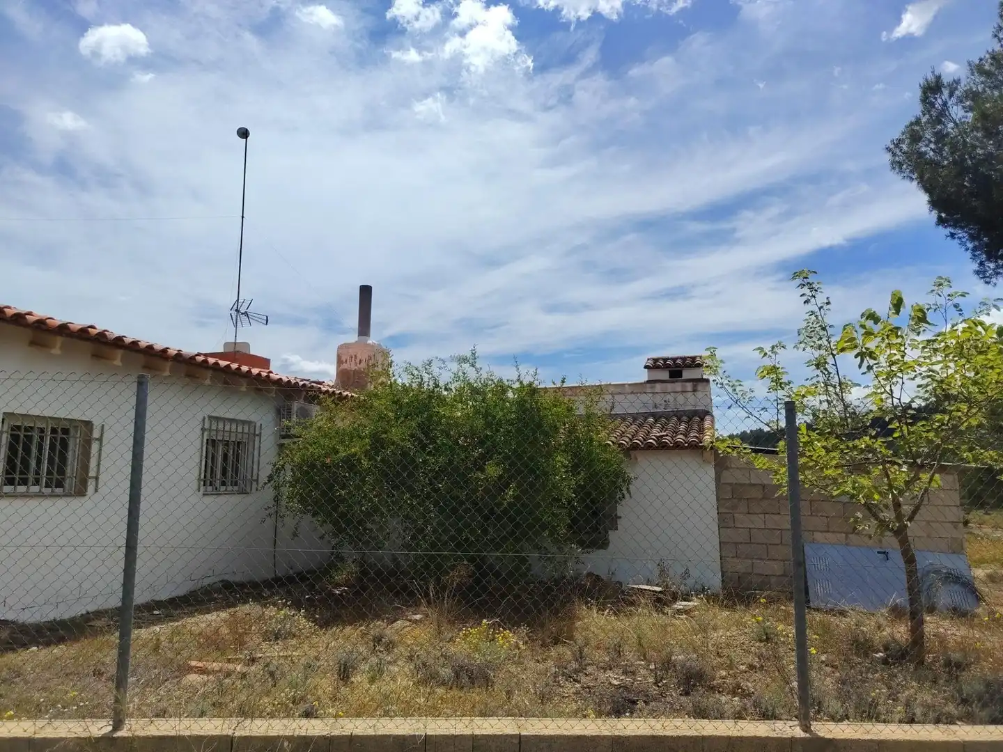 Houses for sale in Navarrés  with Air Conditioner, Private garden and Storage room