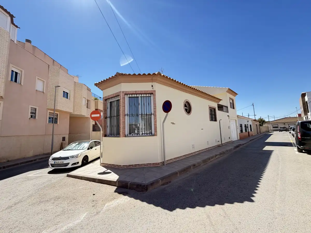 Reihenhaus zum Verkauf in Pilar de la Horadada ciudad, imagen 30