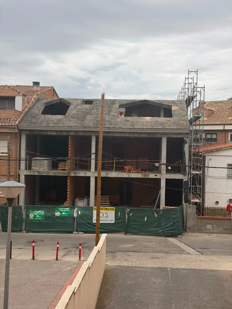Exterior view of Flat for sale in Yeles  with Air Conditioner, Heating and Storage room