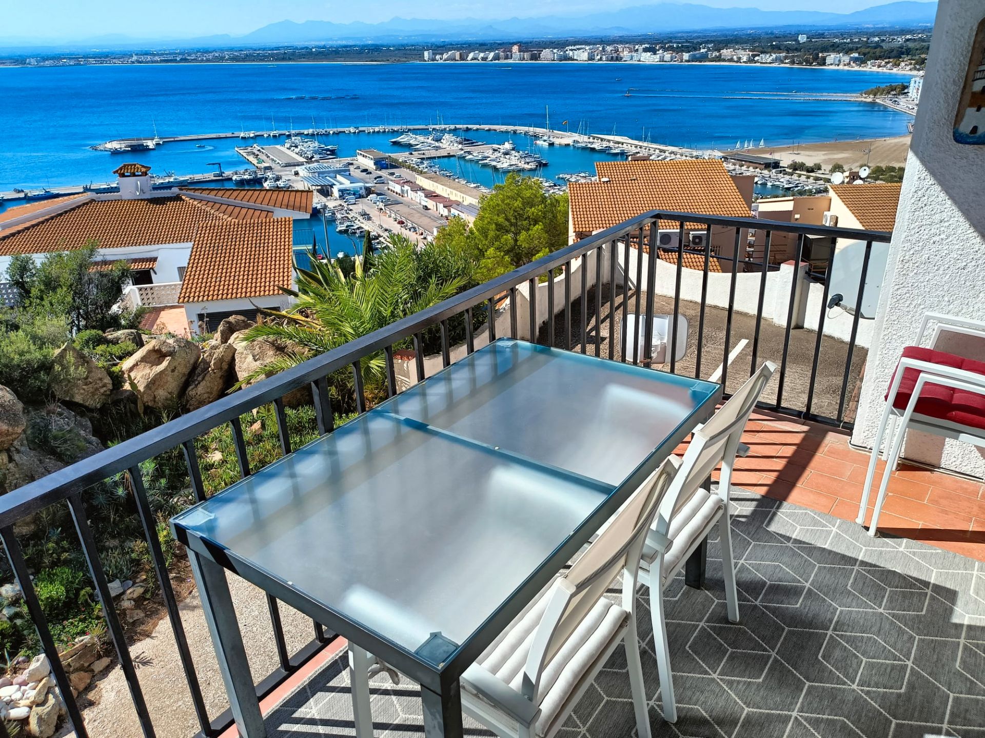 Terrace of Flat for sale in Roses  with Air Conditioner, Heating and Terrace