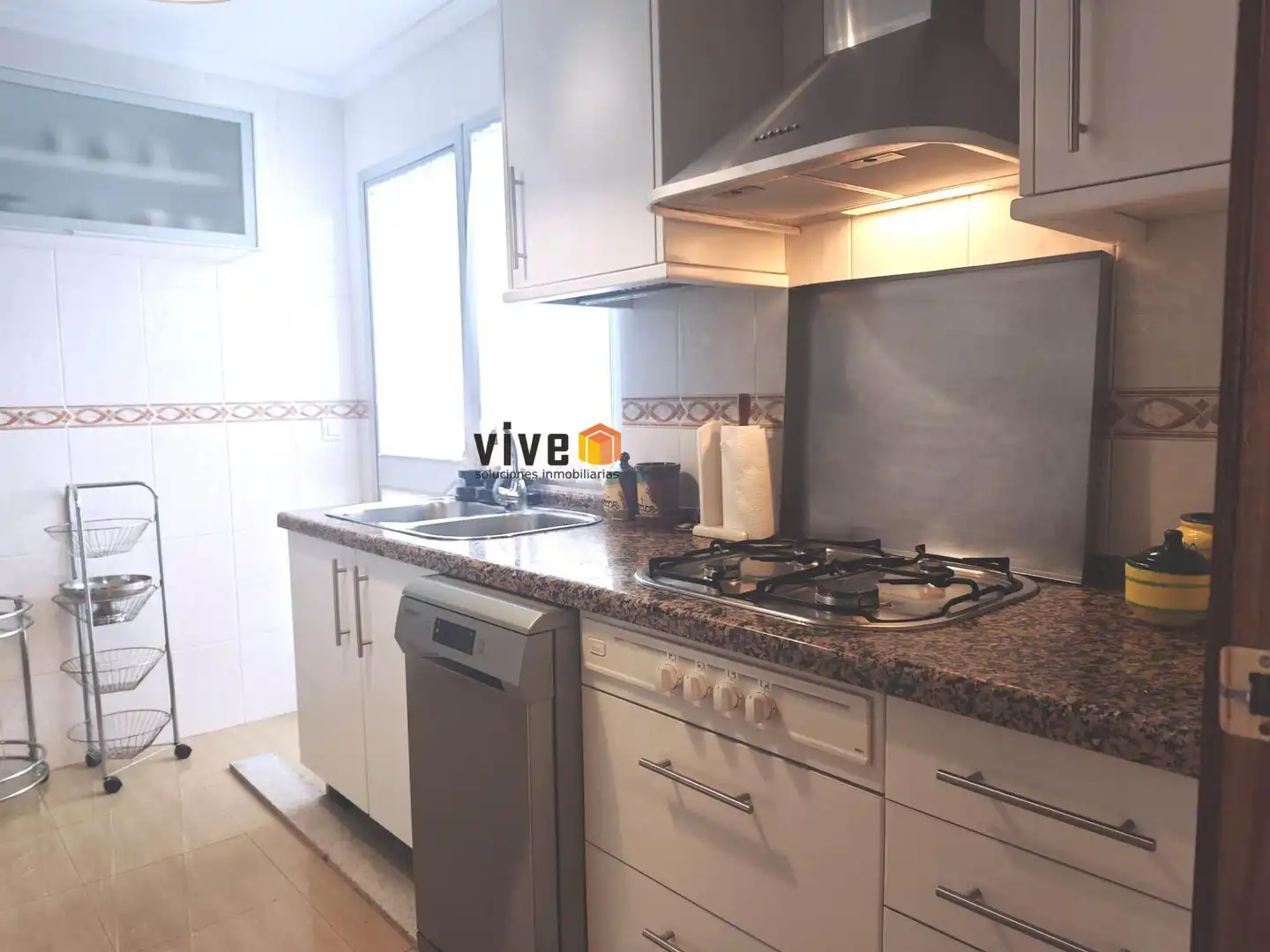 Cocina de Piso de alquiler en Sevilla con Aire acondicionado, Terraza y Trastero