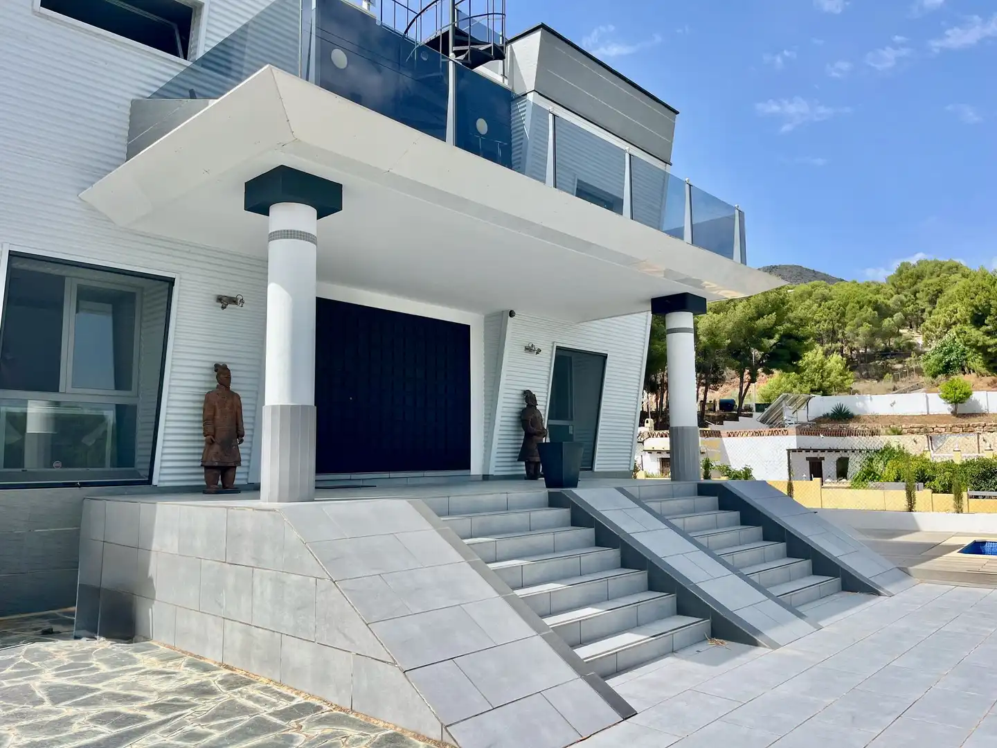 Exterior view of Houses for sale in Alhaurín de la Torre  with Terrace