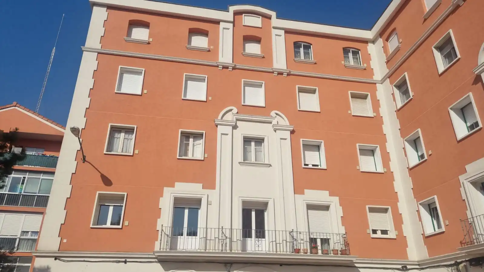Pis amb ascensor en venda a Calle Calzadas
