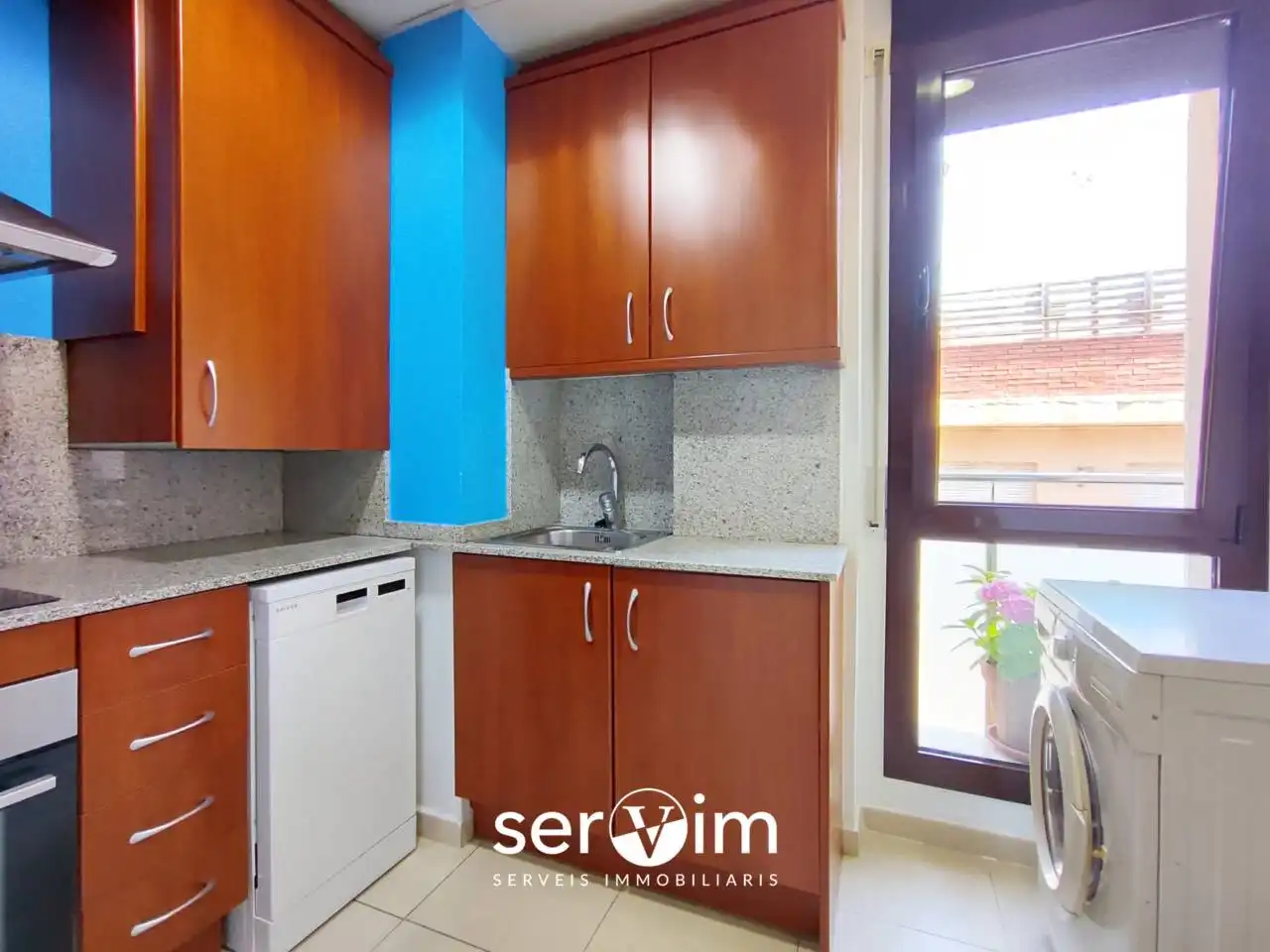 Cocina de Piso en venta en Girona con Calefacción y Terraza