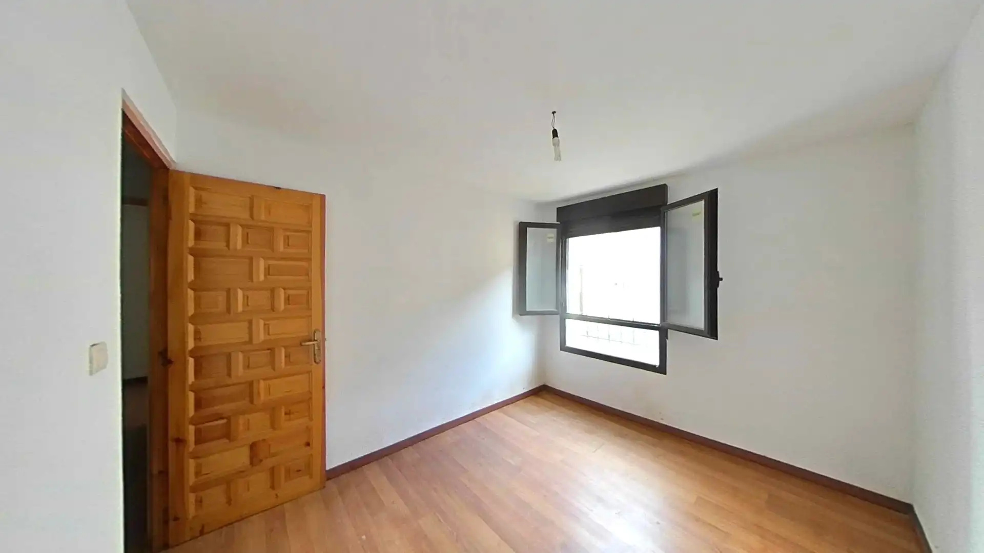 Flat for sale in Terrer