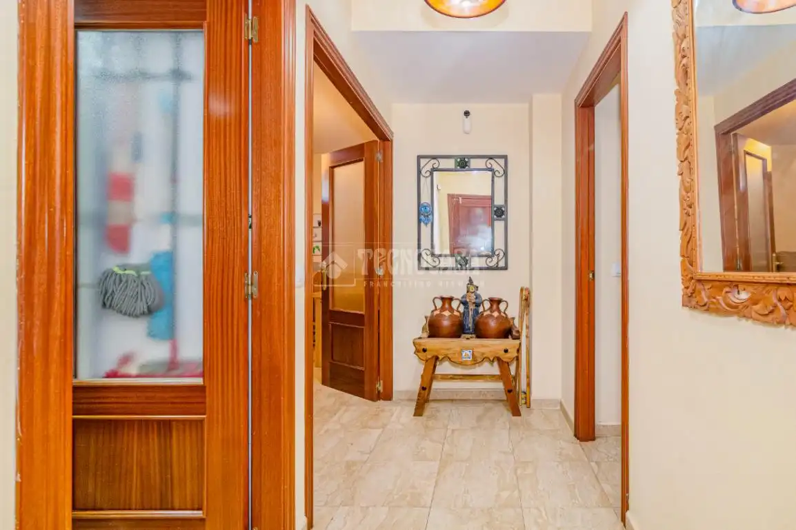 Flat for sale in Encinas Reales  with Air Conditioner, Heating and Furnished