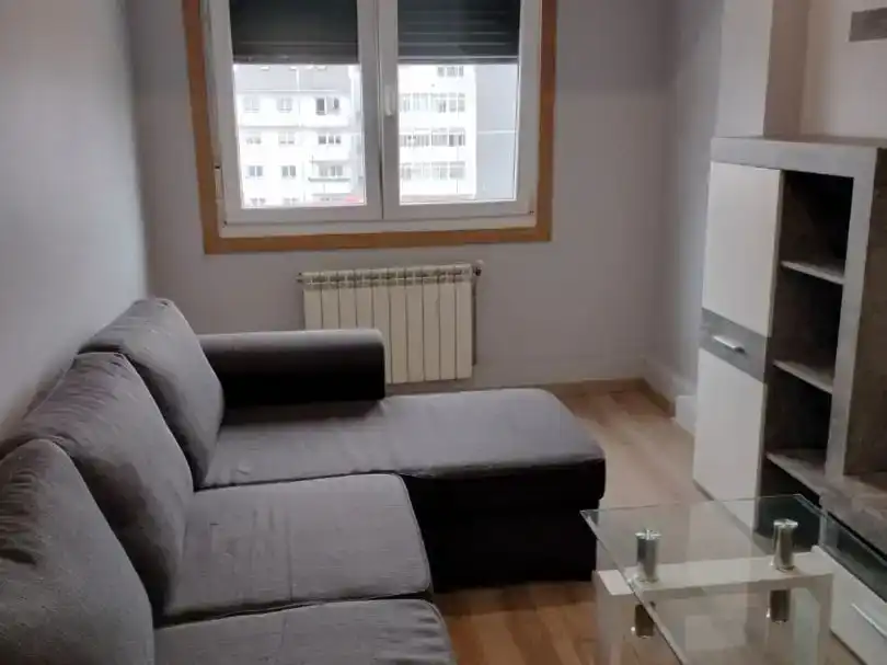 Sala de estar de Piso de alquiler en Carballo con Aire acondicionado y Amueblado