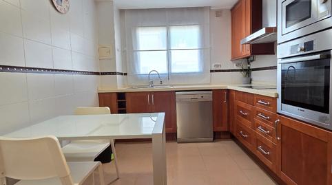 Foto 5 de Piso de alquiler en Centre - Cordelles, Cerdanyola del Vallès