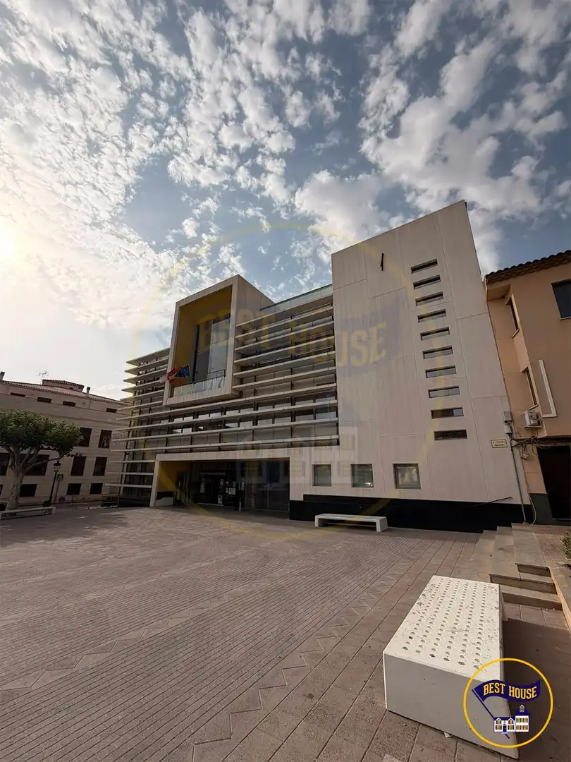 Vista exterior de Casa adosada en venta en Quintanar del Rey con Aire acondicionado, Calefacción y Amueblado