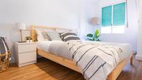 Dormitori de Pis en venda en  Murcia Capital amb Balcó