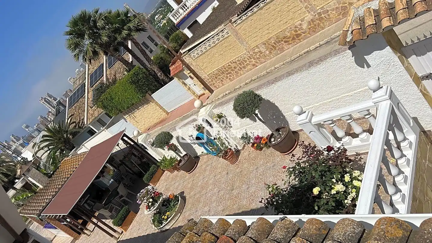 Vista exterior de Casa o chalet en venta en Benidorm