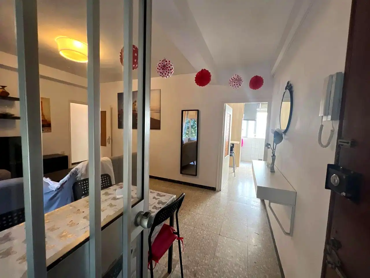 Flat for rent in Segre, El Plantinar – Avda. La Paz - El Juncal