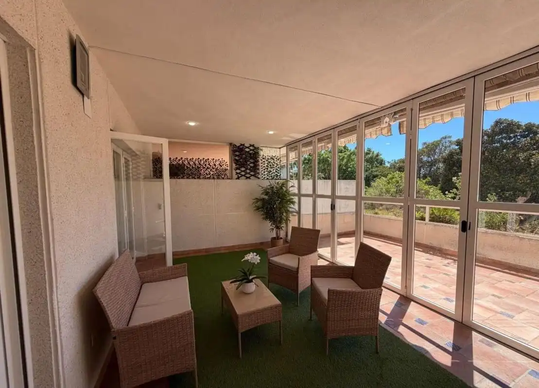 Wohnungen zum Verkauf in Alicante Golf