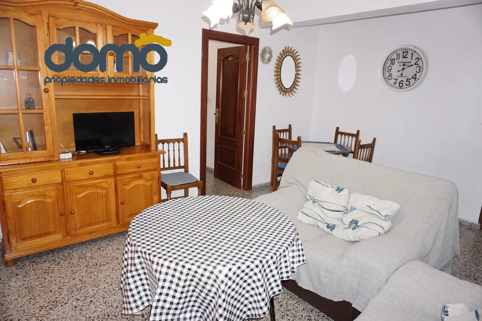 Flat with terrace to rent in Calle Santisteban Márquez 1, imagen 3
