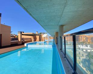 Piscina de Pis en venda en San Vicente del Raspeig / Sant Vicent del Raspeig amb Terrassa