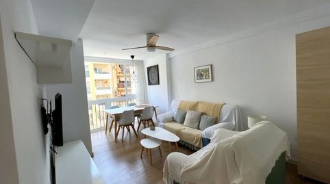 Foto 2 de Piso en venta en Asturias, El Palo, Málaga Capital
