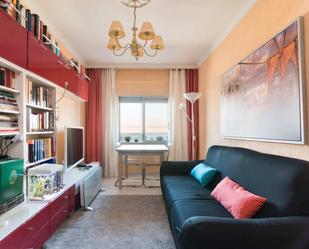 Sala d'estar de Pis en venda en Aranjuez amb Aire condicionat, Terrassa i Moblat
