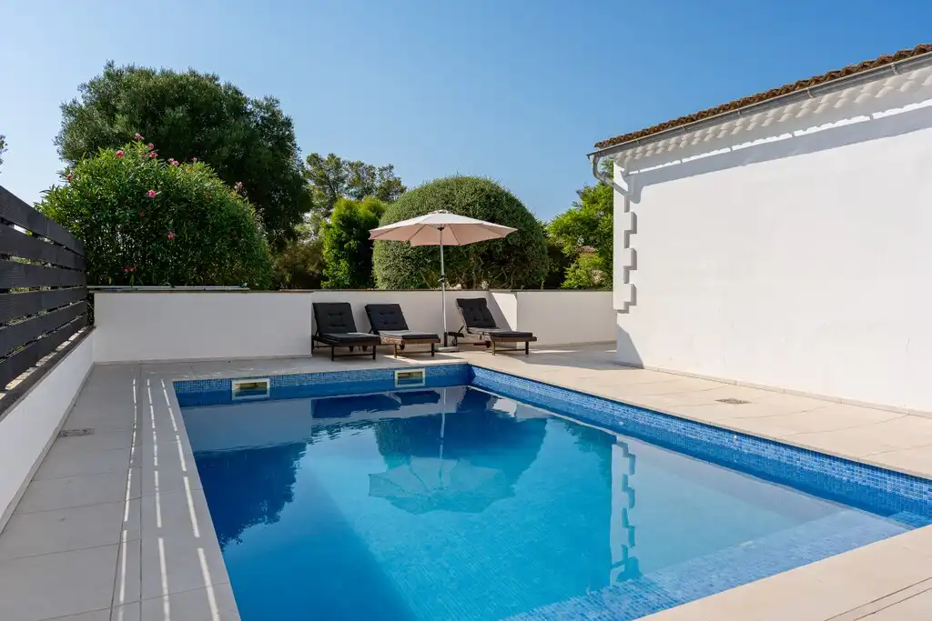 Piscina de Casa o xalet en venda en Alcúdia amb Aire condicionat, Jardí privat i Terrassa