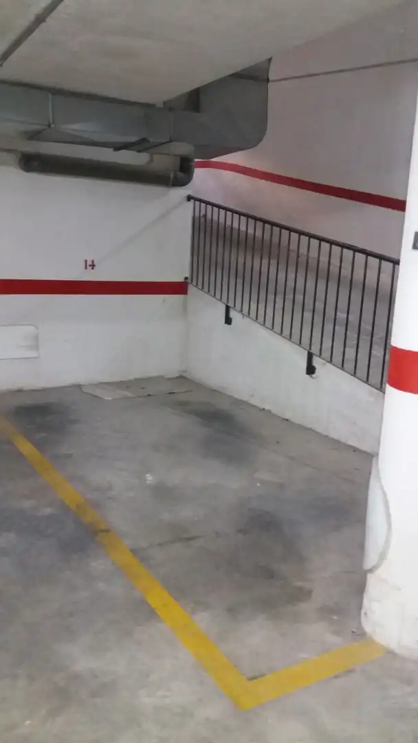 Aparcament en venda a Belén - San Roque