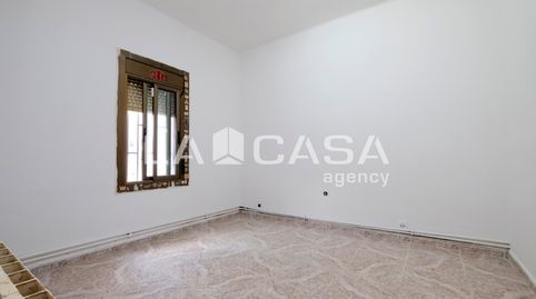 Foto 5 de Planta baixa en venda a El Turó de la Peira, Barcelona Capital
