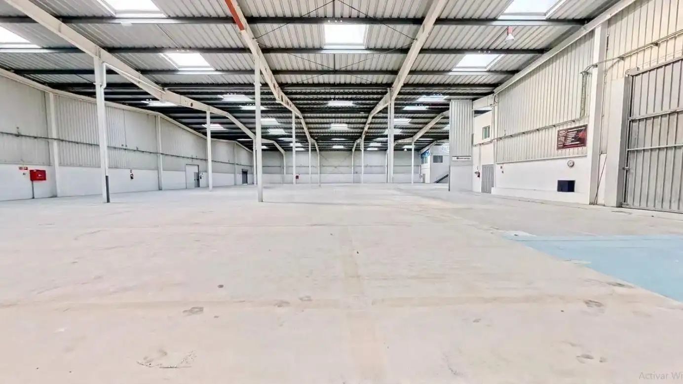 Industrial buildings for rent in Vallgorguina