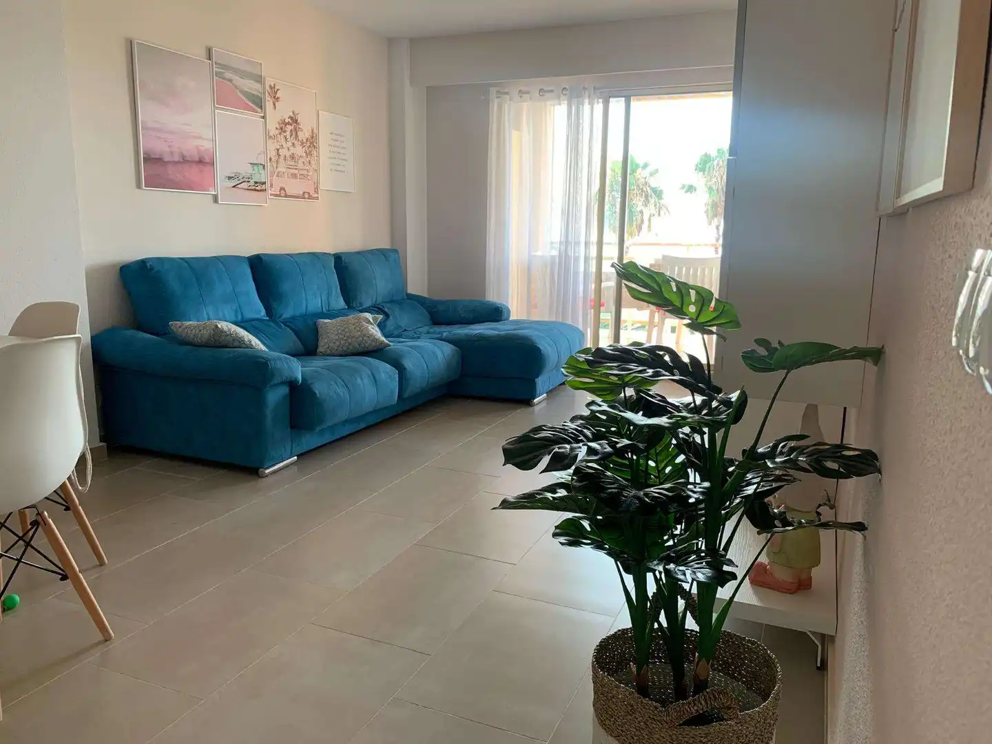 Living room of Apartments for share in Cullera  with Air Conditioner, Terrace and Furnished