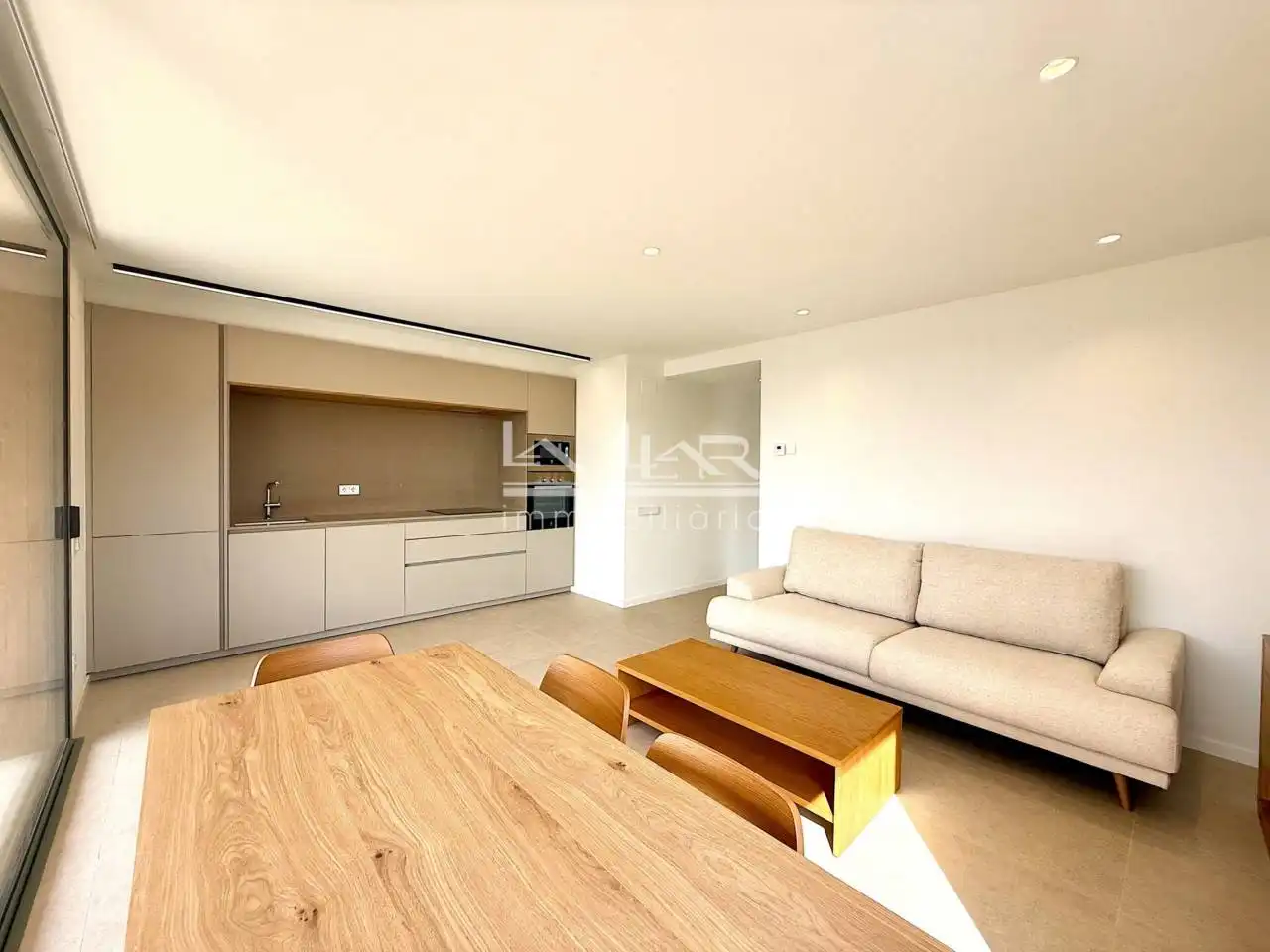 Sala de estar de Piso de alquiler en Vic con Calefacción, Terraza y Trastero