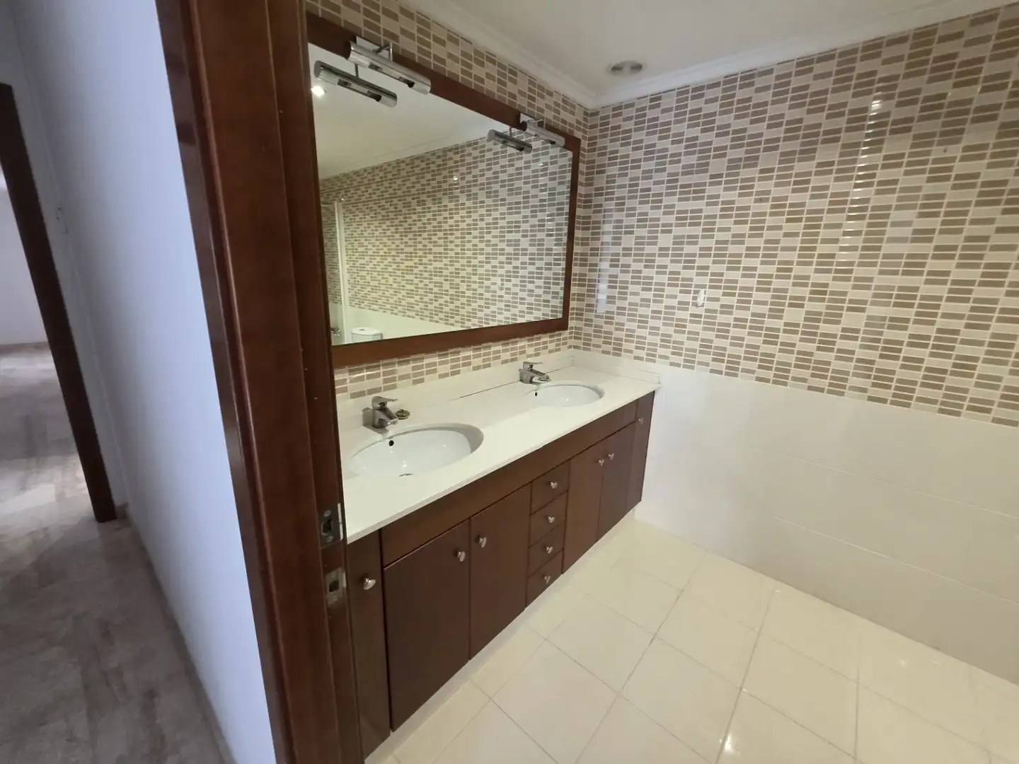 Bathroom of Attic for rent in Xàtiva  with Air Conditioner and Terrace