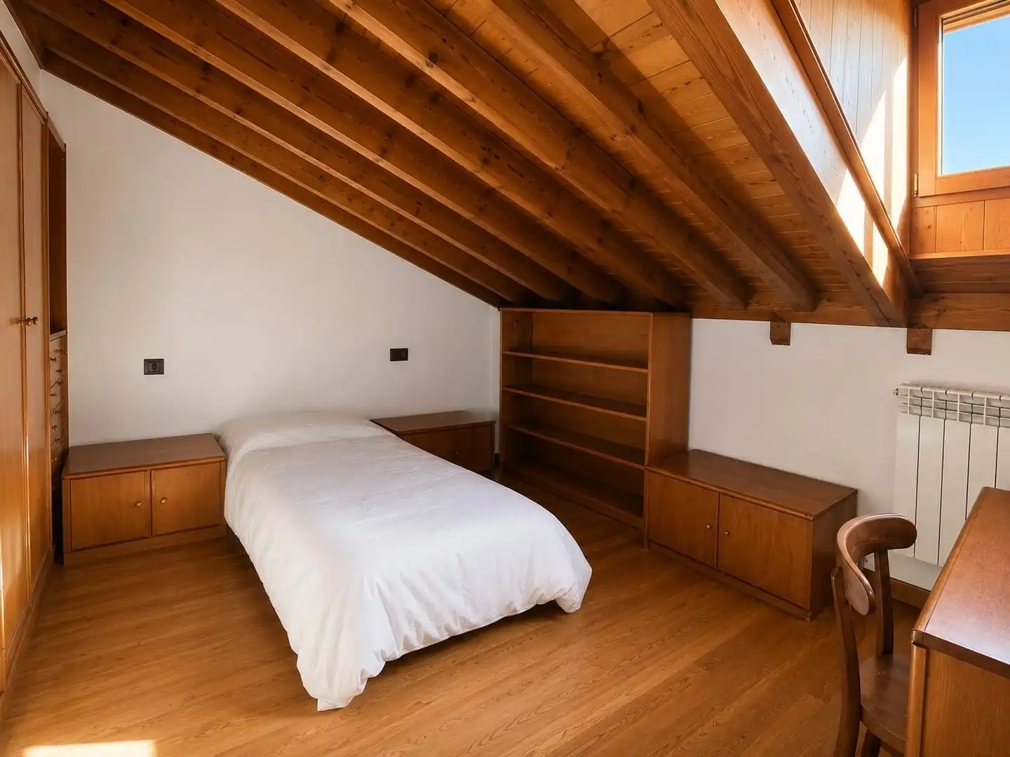 Habitación de Edificio en venta en Covarrubias