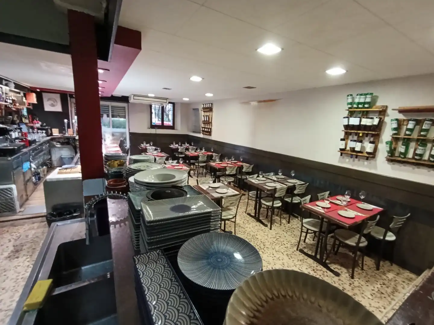 Local en traspaso en Barcelona con Aire acondicionado, Terraza y Amueblado