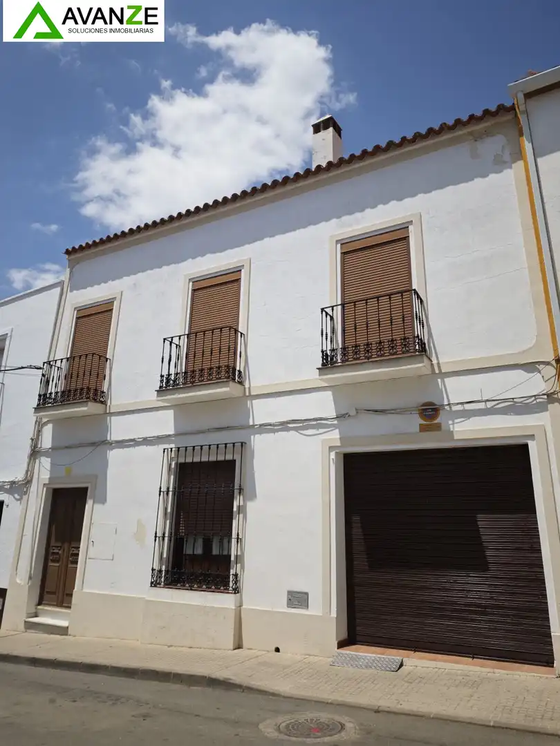 House with terrace for sale in Villanueva del Fresno
