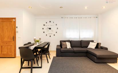 Sala d'estar de Dúplex en venda en Vera amb Aire condicionat, Traster i Moblat
