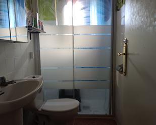 Bathroom of Flat for sale in Avilés