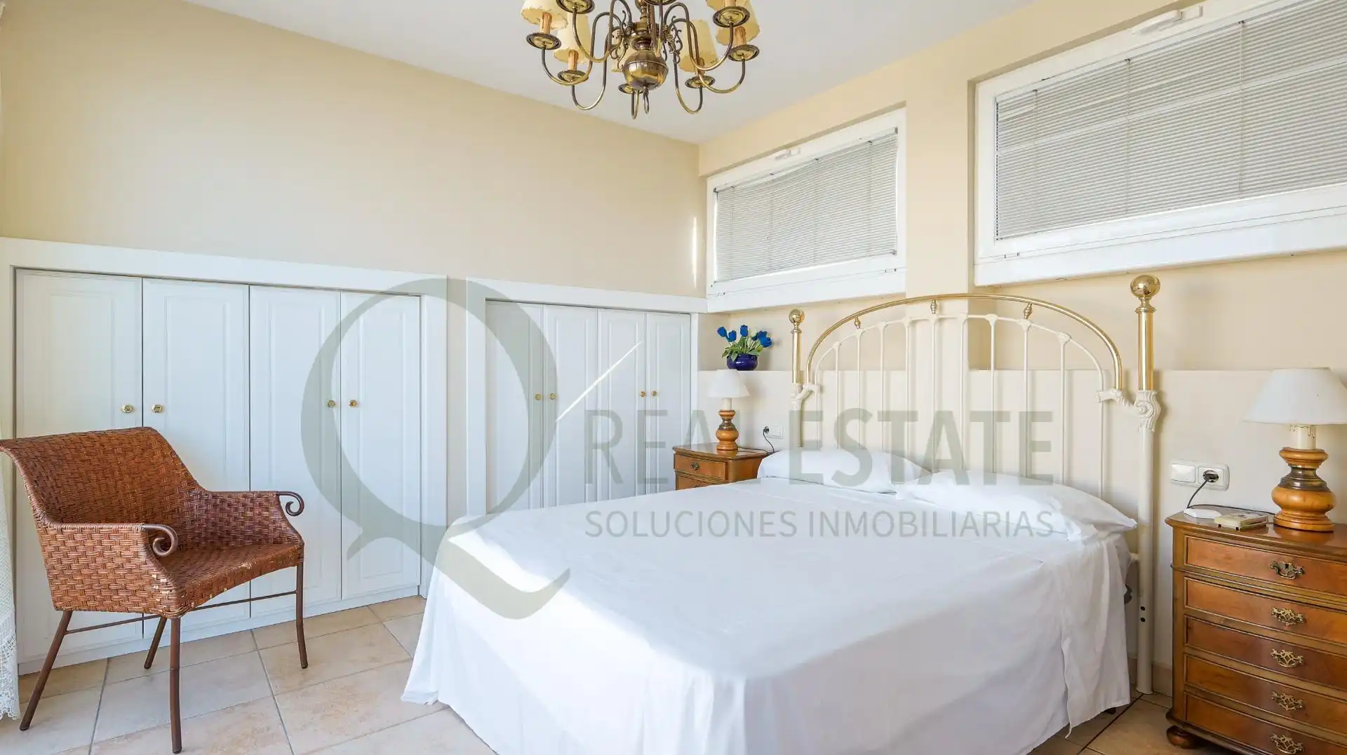 Schlafzimmer von Dachboden zur Miete in Alicante / Alacant mit Klimaanlage, Privatgarten und Terrasse