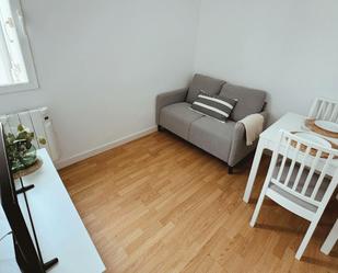 Living room of Flat to rent in  Madrid Capital  with Heating, Furnished and TV