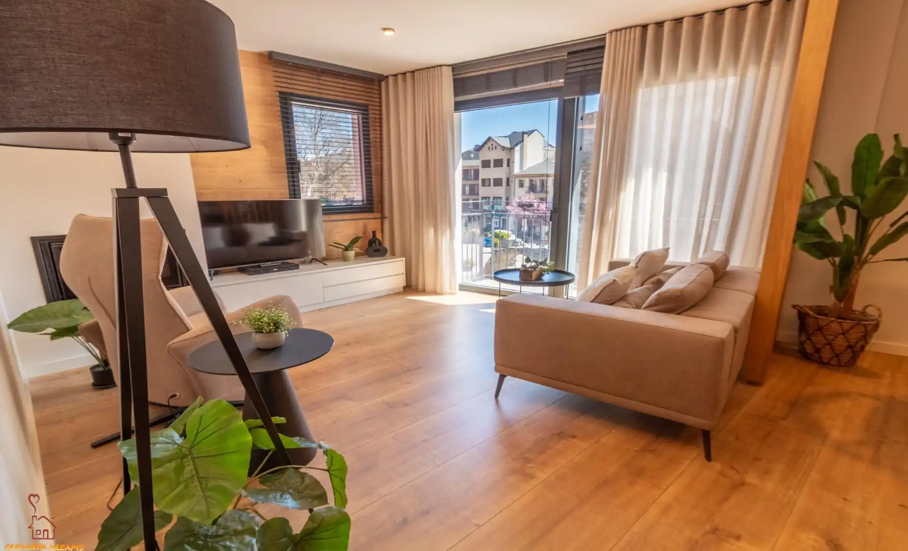 Wohnzimmer von Wohnung zum Verkauf in Puigcerdà mit Heizung, Parkett und Abstellraum