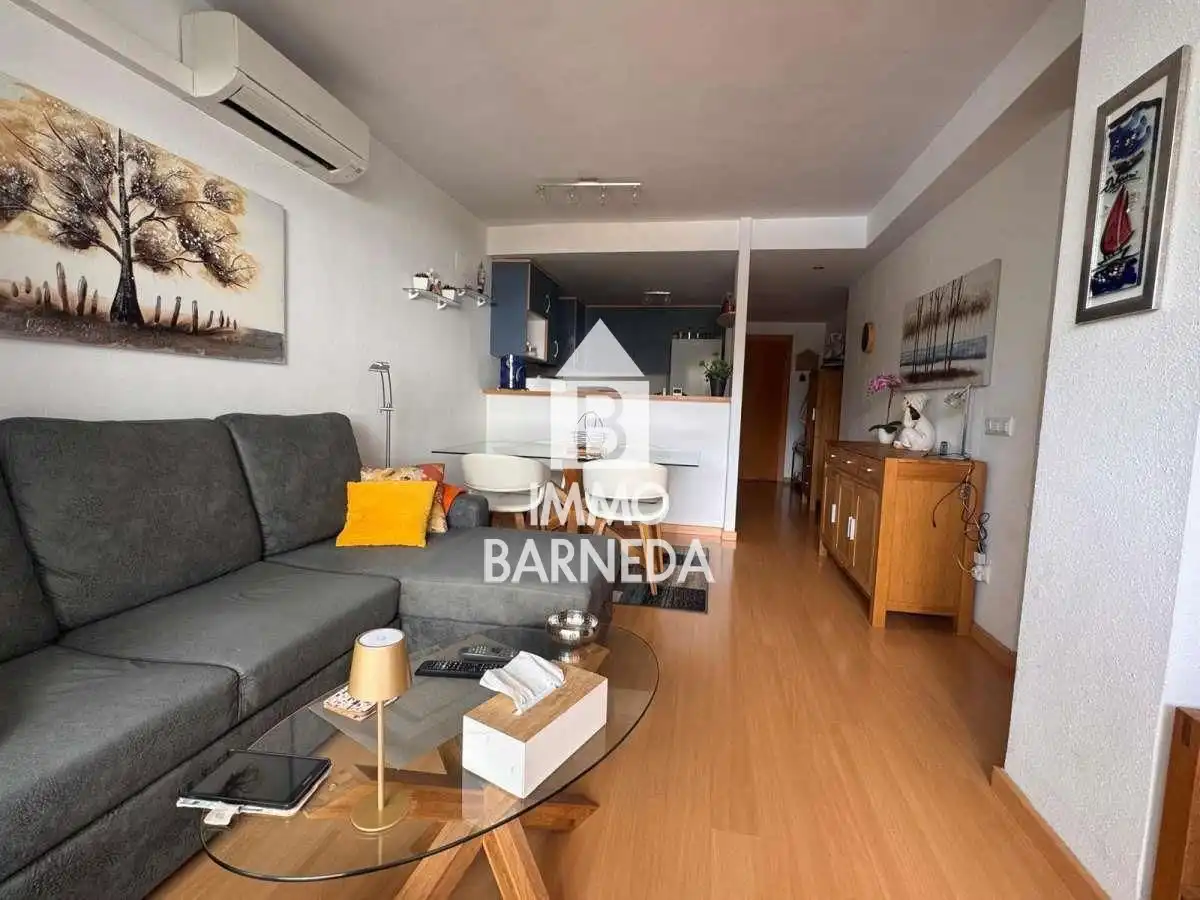 Exterior view of Flat for sale in Roses  with Heating, Terrace and Swimming Pool