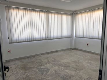 Oficina amb ascensor en venda a Horizonte