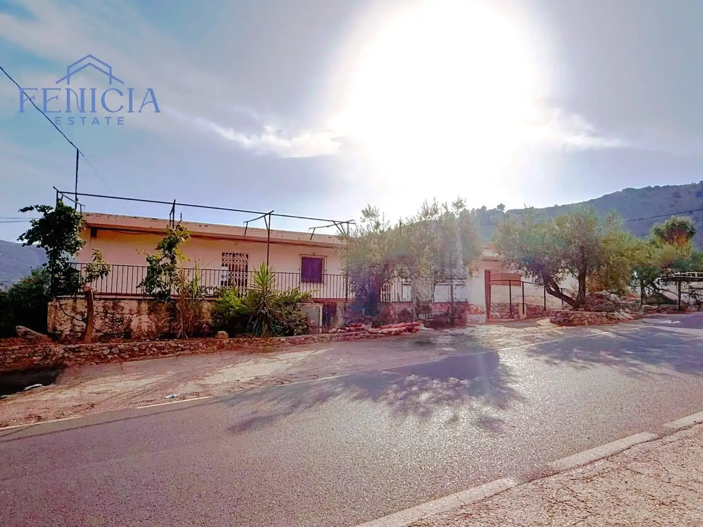 Vista exterior de Edificio en venta en Lentegí