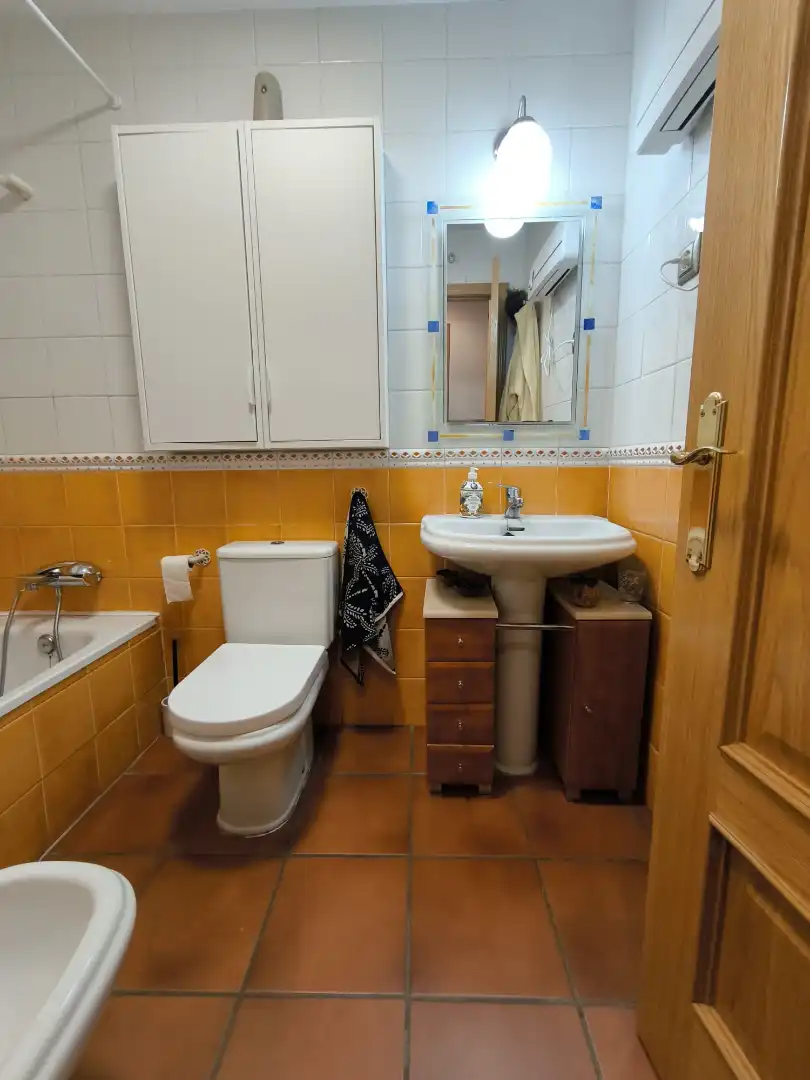 Bany de Casa adosada en venda en Galapagar amb Calefacció, Jardí privat i Terrassa