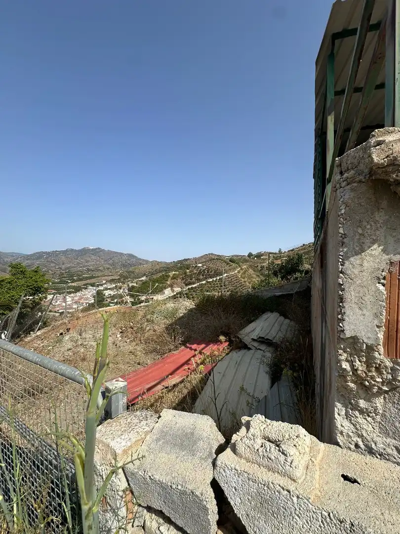 Land for sale in Benamargosa